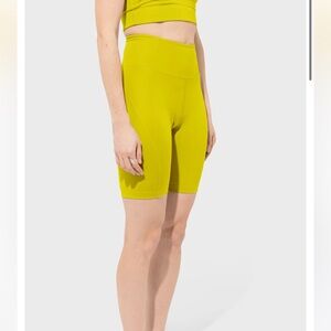 GIRLFRIEND COLLECTIVE High Rise Bike Shorts in Chartreuse